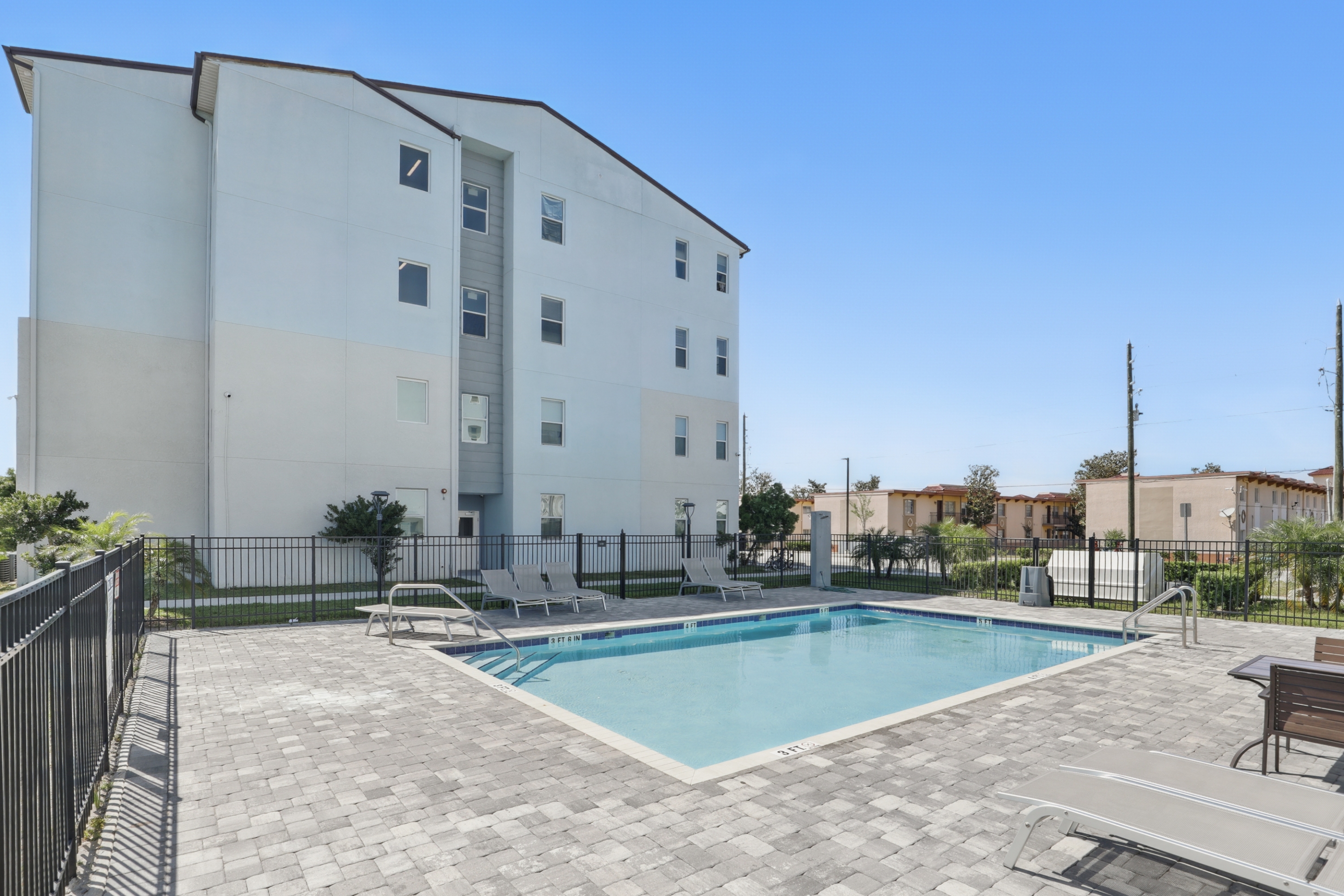 800 Isaacville Drive - 113